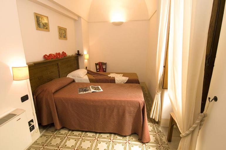 Hotel Palazzo D'Erchia Conversano Eksteriør bilde