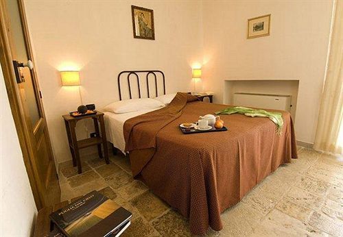 Hotel Palazzo D'Erchia Conversano Eksteriør bilde