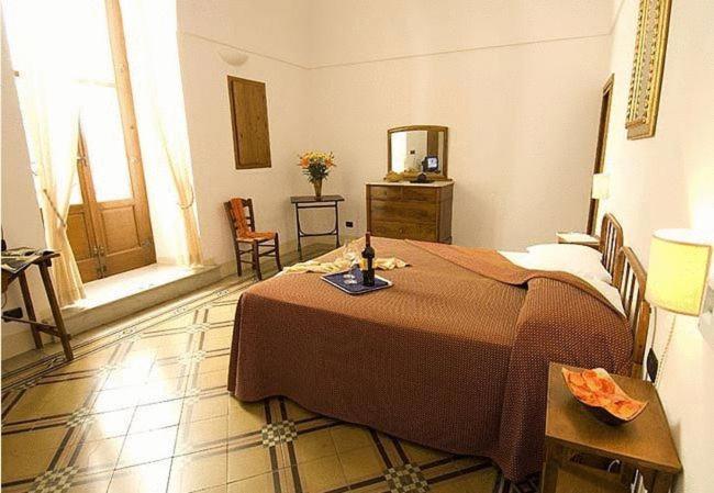 Hotel Palazzo D'Erchia Conversano Eksteriør bilde